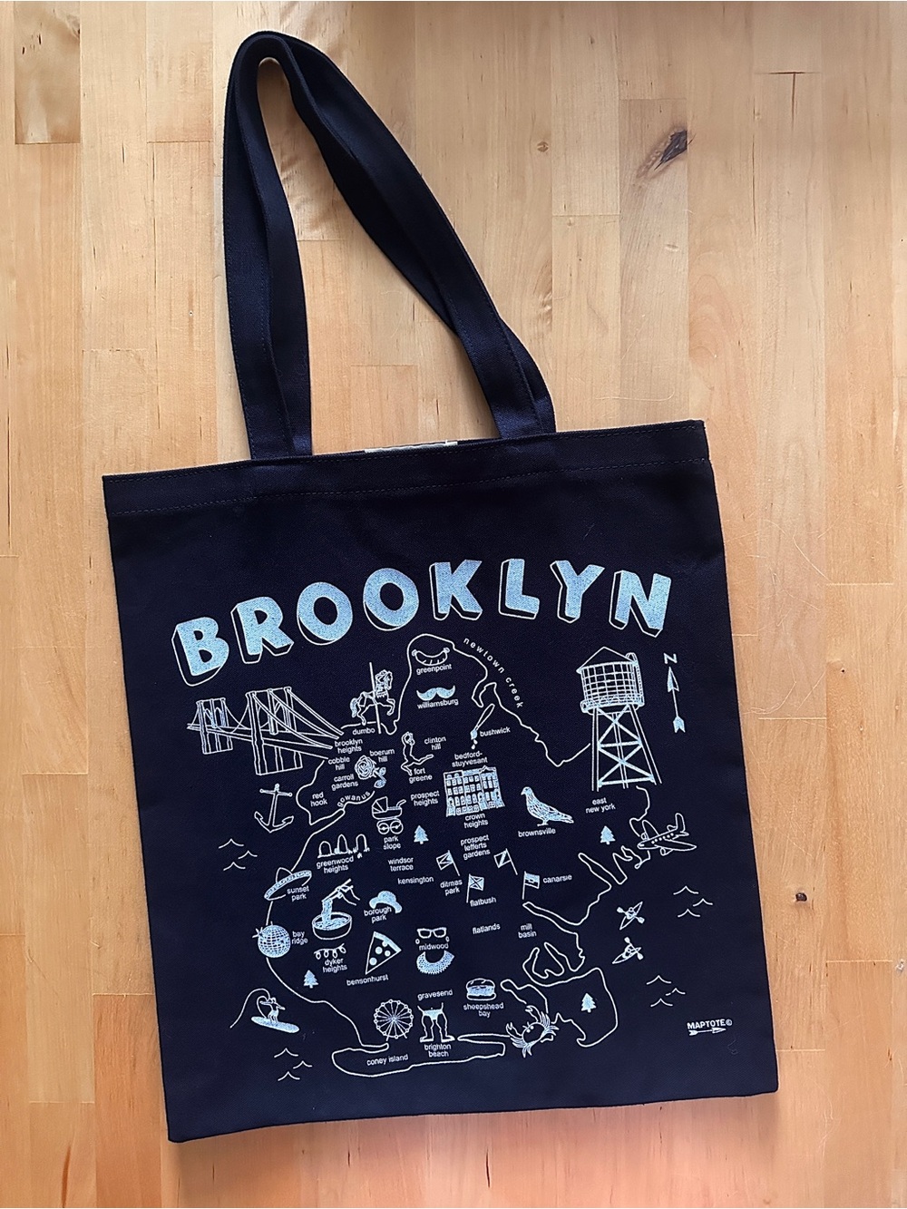 Black canvas Brooklyn Maptote
